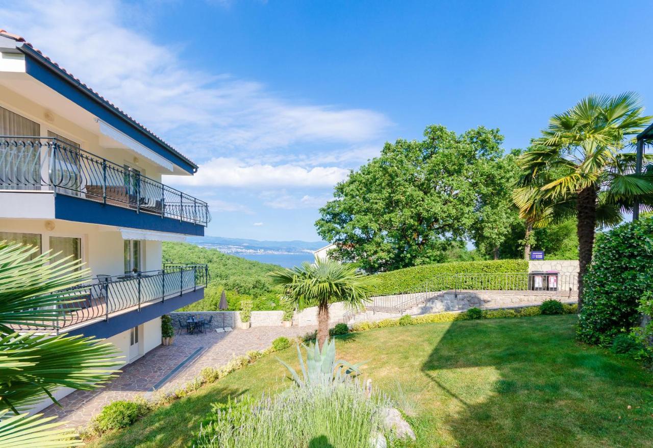 Apartments Marijana Ičići Eksteriør bilde
