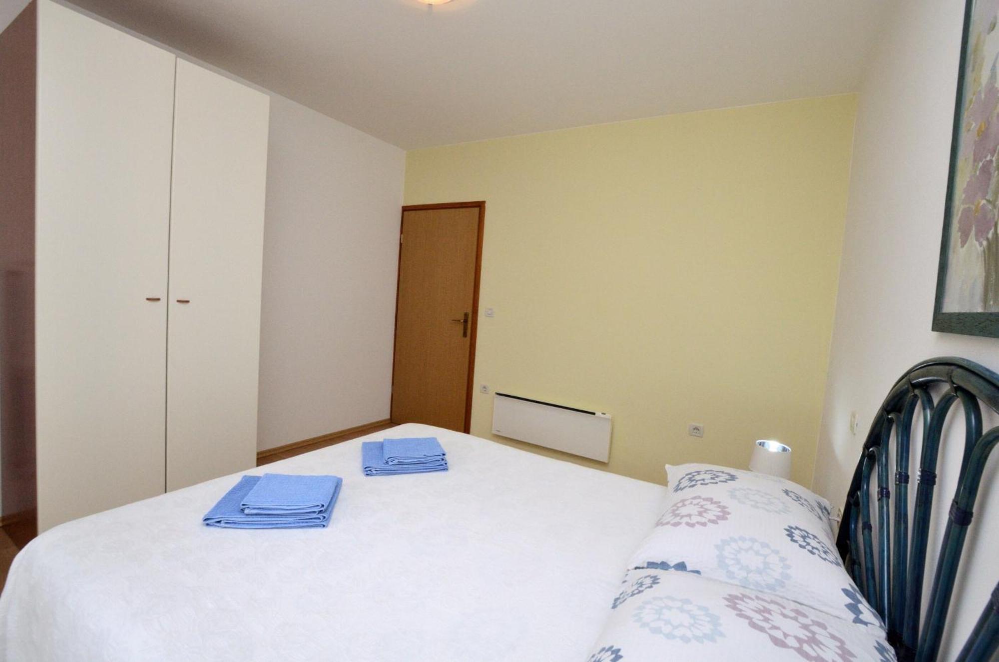 Apartments Marijana Ičići Eksteriør bilde